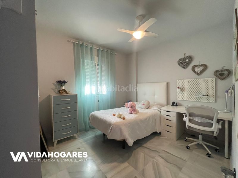 Foto 6940086b-9d26-4a58-8b31-3c0e4ef7d430. Casa pareada descubre la oportunidad que estabas esperando , en la demandada zona de laguna del moral, a escasos minutos de la playa. un en Rota