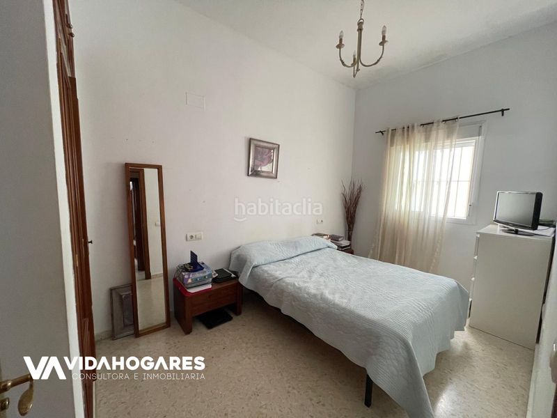 Foto ccd2ddb3-c6e8-4b97-8ff4-34c8fd3ea3e6. Pis a Norte - Blanca Paloma Rota