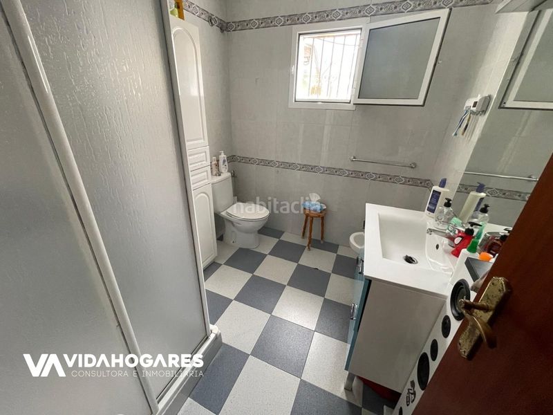 Foto 4d82b95d-f531-4f1f-8615-0ed9fb77e7c7. Casa a Santuario Chipiona