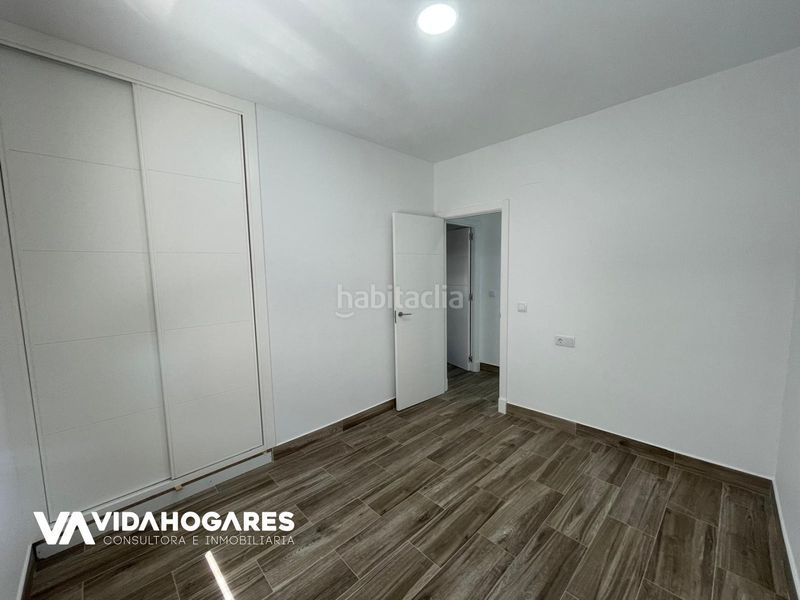 Foto 87d35fc3-ebf7-41c3-ac6f-28c409bd21c4. Pis a Zona Carrefour Rota