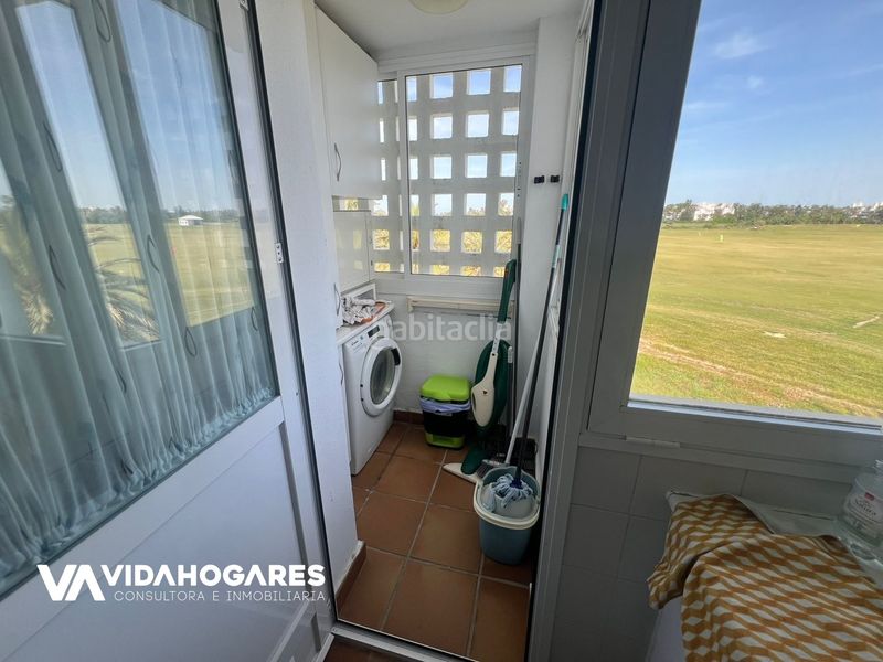 Foto ba9b65fd-34de-4b6c-a5ad-cf7fbde69ecb. Lloguer pis amb aparcament piscina a Costa Ballena Golf Rota