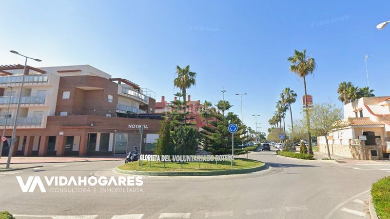 Foto 7ab9d6aa-7b98-4c26-ac04-4ea6bb1e1702. Casa amb aparcament a Zona Carrefour Rota