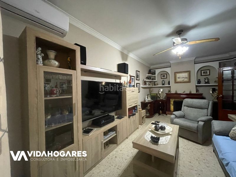 Foto d92e423b-6b23-4350-a622-7c0b897456af. Casa amb aparcament a Zona Carrefour Rota