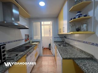 Pis a La Laguna. Hay casas... y luego está esta! tu próximo hogar en  chipiona bu