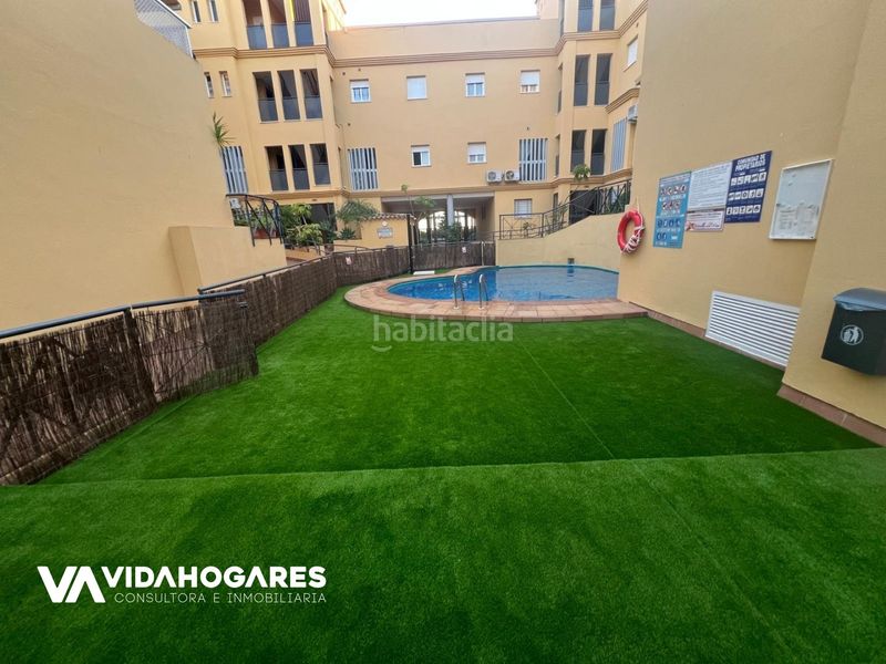 Foto c187db0a-2ca7-4b3d-b0a9-9d3b9ecf6695. Àtic amb aparcament piscina a Costa Ballena - Largo norte Rota