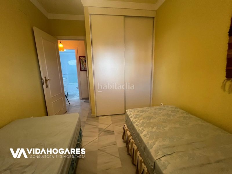 Foto ed30edc3-910a-411a-bd29-2f9e9747b00b. Àtic amb aparcament piscina a Costa Ballena - Largo norte Rota