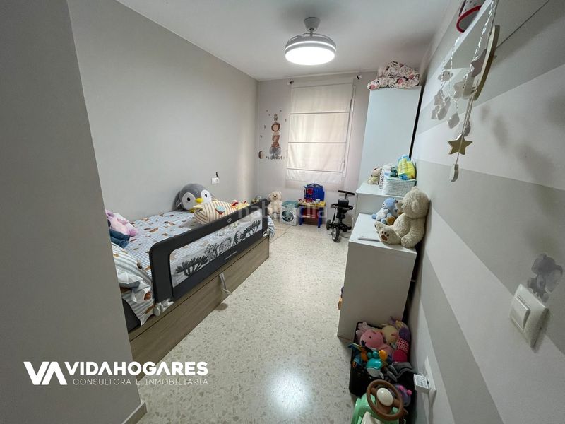 Foto 4a72da62-3025-4961-a5fb-8d4d28344943. Pis amb aparcament a Zona Carrefour Rota