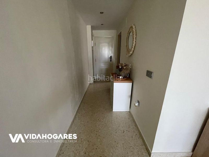 Foto e832320e-c87c-4fe7-b8bf-74e02c3d86a8. Pis amb aparcament a Zona Carrefour Rota