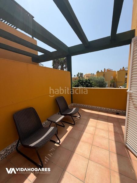 Foto cfe56cfd-cac8-446f-ad76-6e8a8518f2f7. Xalet amb aparcament piscina a Aguadulce - Almadraba - Punta Candor Rota