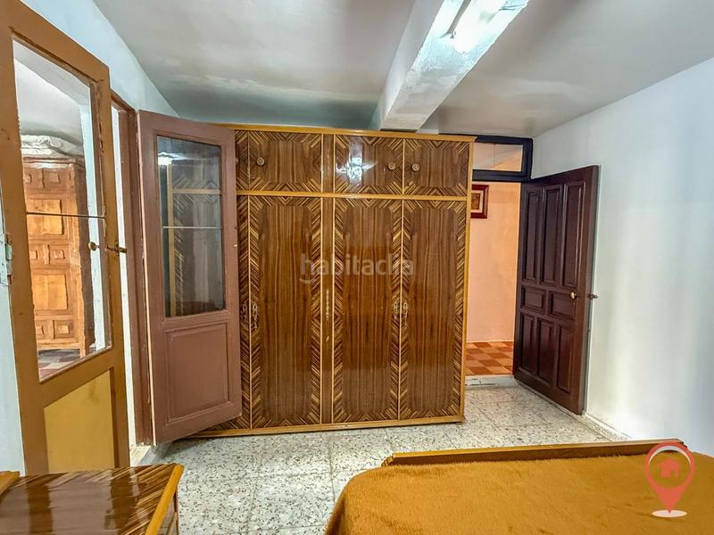 Foto 977444ac-5187-4ea2-aa49-e62bd444d92d. Planta baixa a Casco Histórico Cuenca