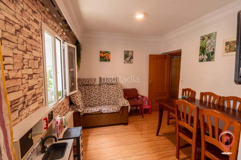 Foto c64783fc-2209-4472-bec3-5394fec13502. Planta baja piso en santa teresa en Centro Cuenca