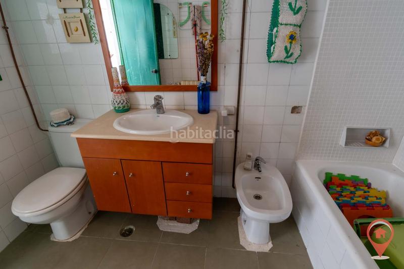 Foto c84ee960-b79b-40ac-962e-7055a3ee168f. Planta baja piso en santa teresa en Centro Cuenca