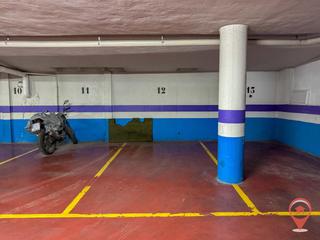 Autoparkplatz  De los tintes. Plaza de garaje en calle los tintes