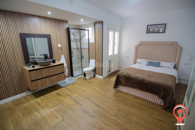 Foto 8274b71e-d1df-4000-8001-2d8b27bc6c69. Flat with heating in Centro Cuenca