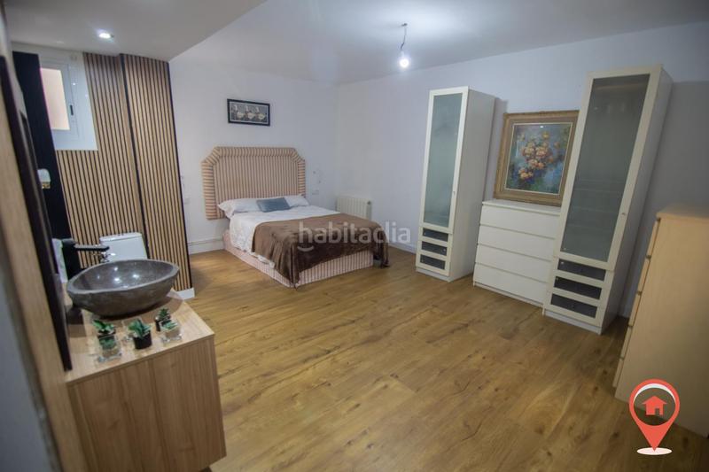 Foto bba5965b-cdde-41ed-9127-5417af6bb33c. Flat with heating in Centro Cuenca