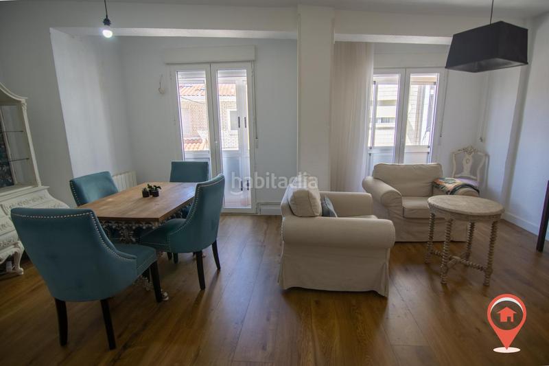 Foto ecee1bed-e6ef-4b7d-8352-db7c8561abef. Flat with heating in Centro Cuenca