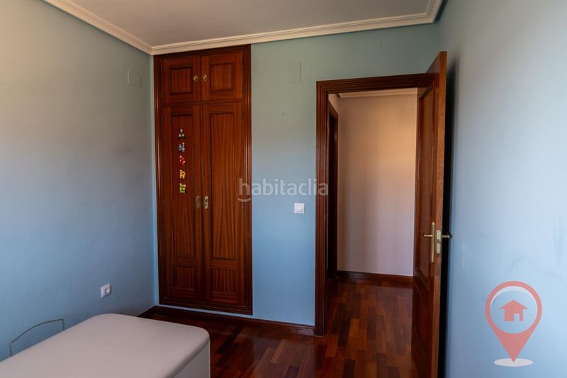Foto affd11e4-b31d-4602-bd02-63f289e3d8f5. Pis amb calefacció aparcament a Reyes Católicos - Paseo de San Antonio Cuenca