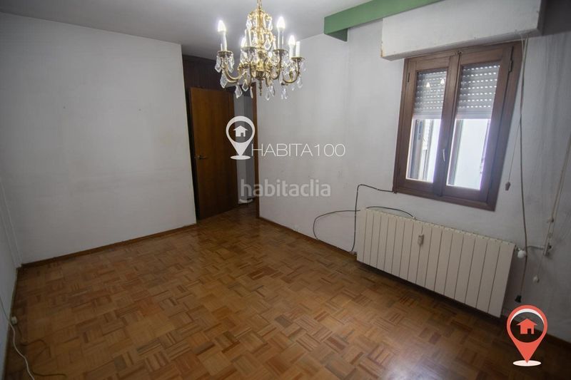 Foto 0ecaf84f-bda1-43e7-a20b-8247260327f3. Piso en Centro Cuenca