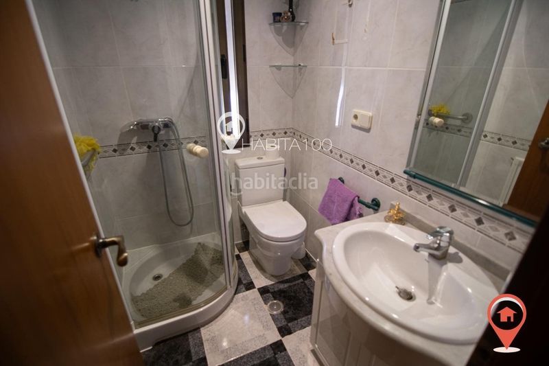 Foto a4f4e980-e35e-46cc-ad83-278745f02204. Piso en Centro Cuenca