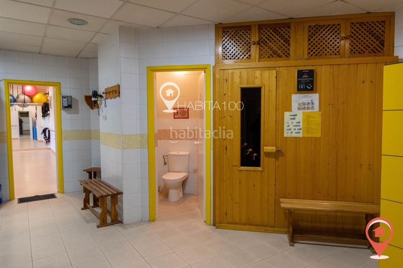 Foto 48d2c1b5-4ebe-462f-b893-1a5159841de1. Local comercial a Centro Cuenca