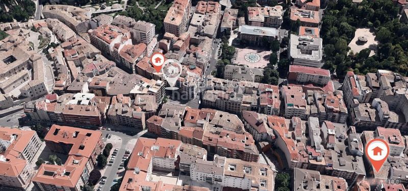 Foto a9297598-8156-4fe3-9e13-279e56e52423. Local comercial a Centro Cuenca