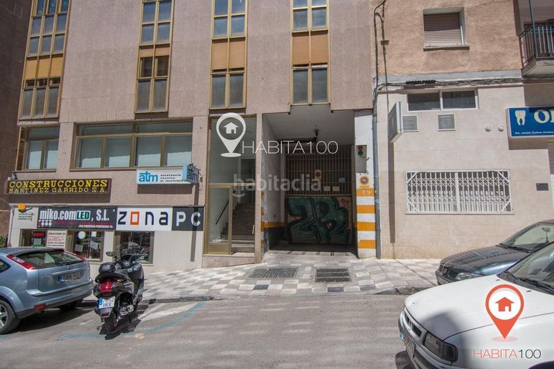 Foto ab02e057-9302-4e51-b659-532a3d45800c. Aparcament cotxe a Centro Cuenca