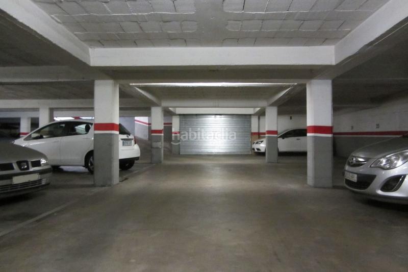 Foto b4768f65-d444-4e76-a274-bdb86508d591. Alquiler parking coche pk per a cotxe petit a vista alegre en Girona