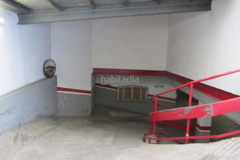 Foto efd71066-c8b3-48dc-adc8-6b07437e3aca. Alquiler parking coche pk per a cotxe petit a vista alegre en Girona