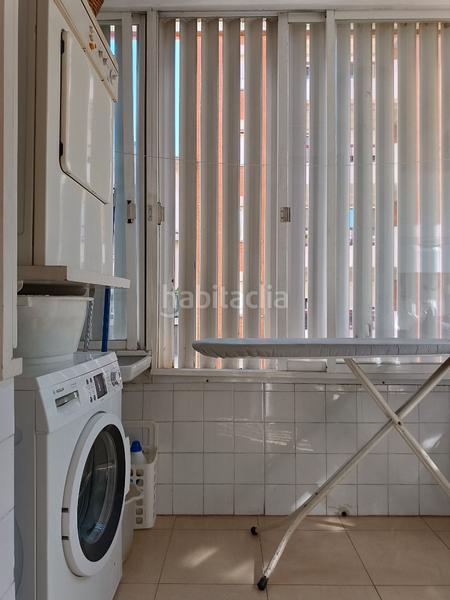 Foto 69c56b78-1d6a-47e1-a943-a2c844c60844. Flat with fireplace heating parking in Eixample Nord Girona