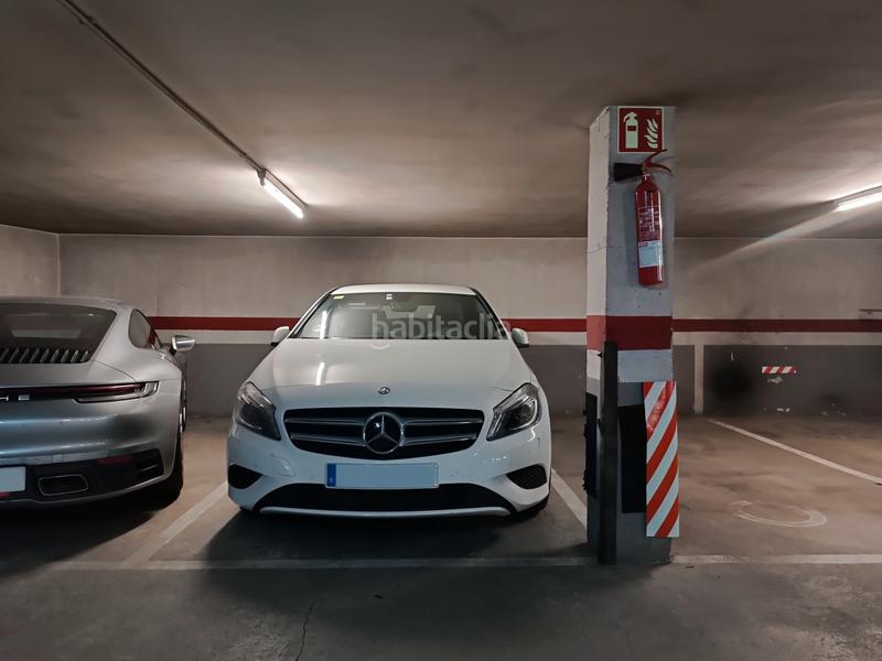 Foto a9826a66-f625-4ef4-9baf-1cfe400eb372. Flat with fireplace heating parking in Eixample Nord Girona