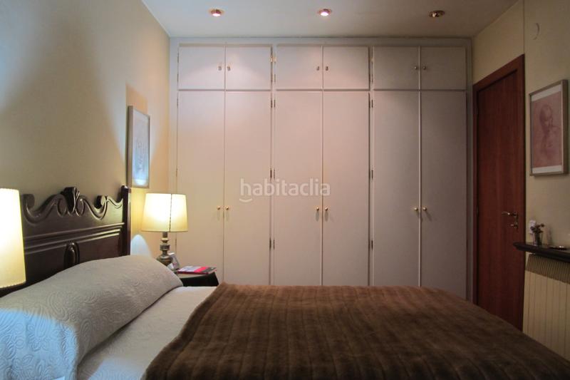 Foto b4129b7f-5368-456a-b9f7-8b6219856bf8. Flat with fireplace heating parking in Eixample Nord Girona