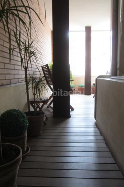 Foto bdc3ed03-6613-4704-a31e-3aae94c69a5f. Flat with fireplace heating parking in Eixample Nord Girona