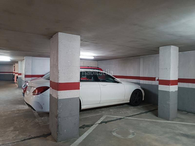 Foto e0a489bd-3d47-442f-979e-8c2c0c64ab9b. Flat with fireplace heating parking in Eixample Nord Girona