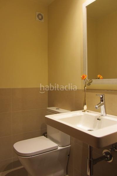 Foto e950892d-85ab-462d-8856-6ca66156add5. Flat with fireplace heating parking in Eixample Nord Girona