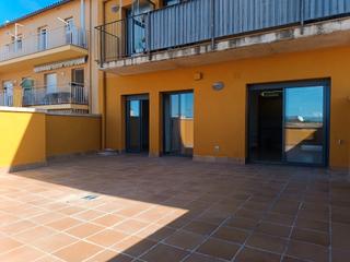 Appartement à Caldes de Malavella. Pis de 2 habitacions amb terrassa espectacular