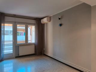 Pis  Carrer de miquel de palol. Pis de 3 habitacions a salt en perfecte estat