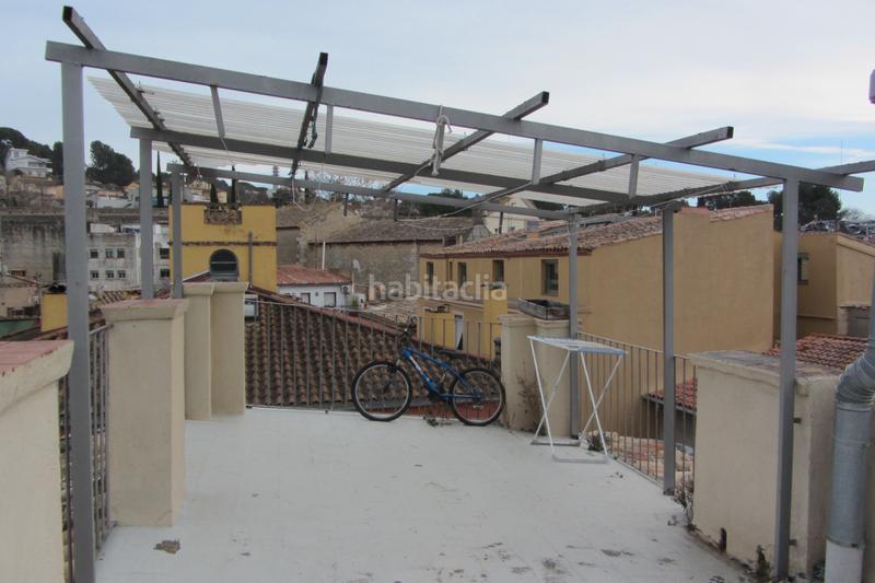 Foto 1f6c7410-96a3-42a5-b266-968268362d38. Dúplex  al barri vell amb plaça d'aparcament en Girona