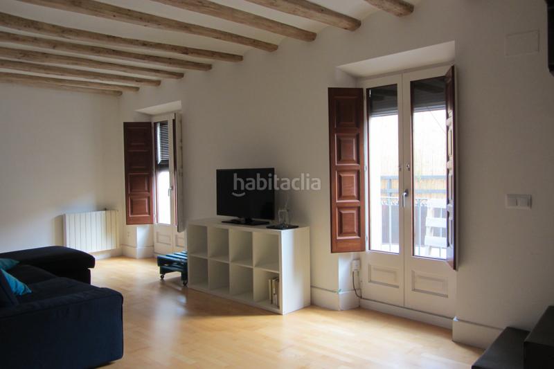 Foto 46390beb-db6b-47de-a283-c86788a029d7. Dúplex  al barri vell amb plaça d'aparcament en Girona