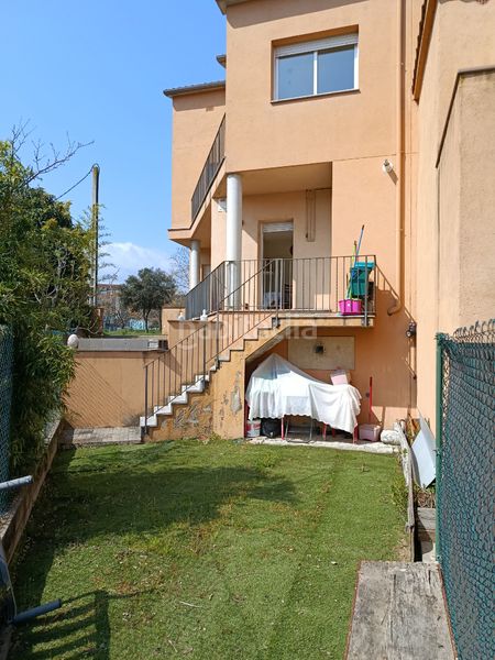 Foto 5c7d9419-02af-4cc0-95d1-95bfcd341957. Casa adossada amb calefacció aparcament a Sant Julià de Ramis