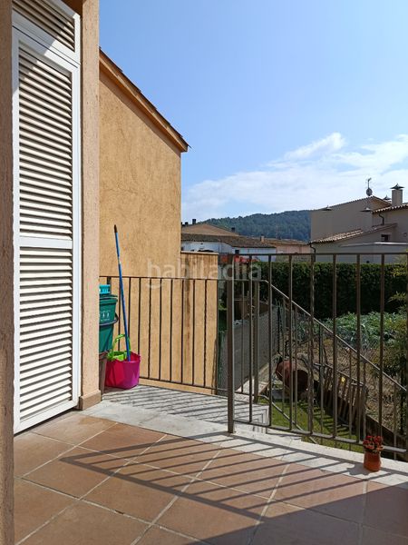 Foto a791d939-34eb-49c5-b03b-bd0d4614ffae. Casa adossada amb calefacció aparcament a Sant Julià de Ramis