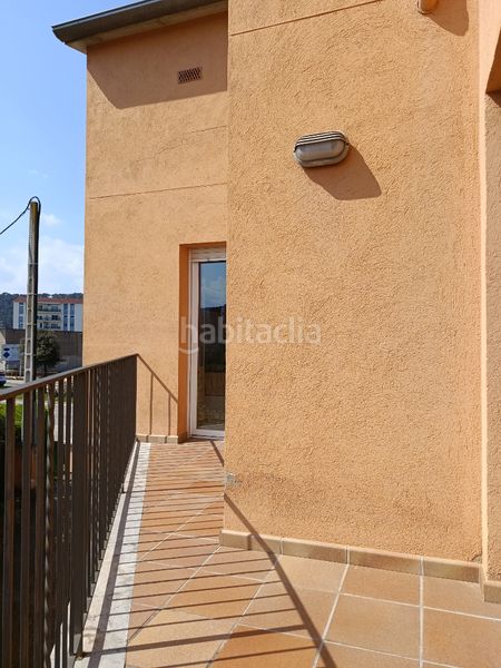Foto e2176bcb-3f5c-4b2e-8c4b-4cc175f3a91c. Casa adossada amb calefacció aparcament a Sant Julià de Ramis