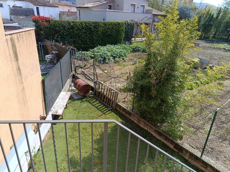 Foto e67abb93-a753-4450-95f8-bfc4c0fa5e0a. Casa adossada amb calefacció aparcament a Sant Julià de Ramis