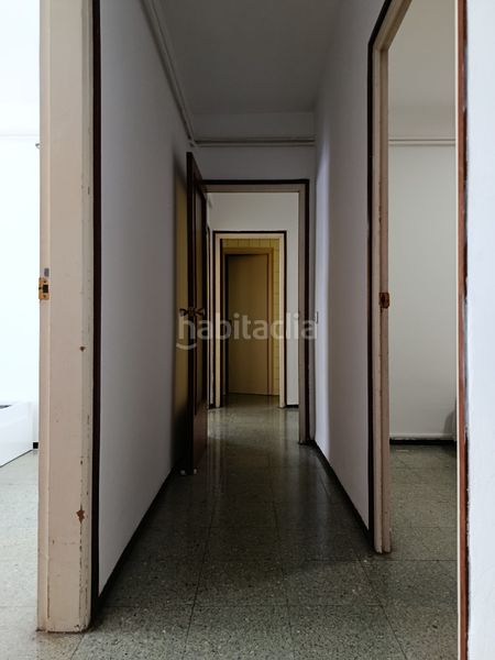 Foto 1f43baa8-5230-44ae-828f-0d100fa5f32d. Pis amb xemeneia calefacció aparcament a Sant Narcis Girona