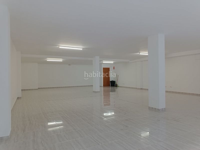 Foto dc711859-4887-4a9d-a6ef-197c21848a7e. Lloguer local comercial a Celrà