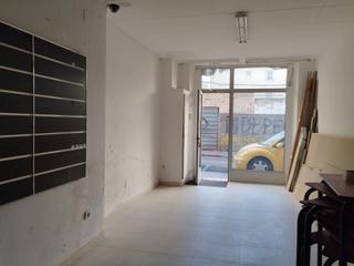 Lloguer Local Comercial  Sant pau (local 1)
