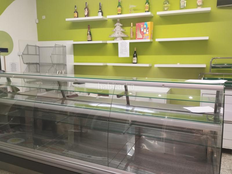 Foto a91449fe-7f43-4f89-b894-9630792624e9. Local comercial a Parc Bosc-Castell Figueres