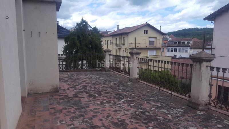 Foto d6b0cdbd-f143-4cd1-8852-c99aa4eb4e6c. Masía en Olot
