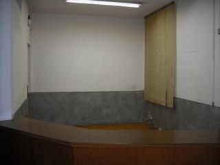 Lloguer Local Comercial  Montolivet