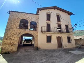Masia  Vall d'en bas