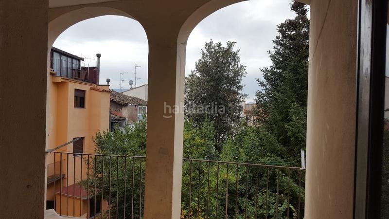 Foto c344daab-9aa4-4ae0-93d0-fa1263fdc0d4. Maison jumelée dans Olot